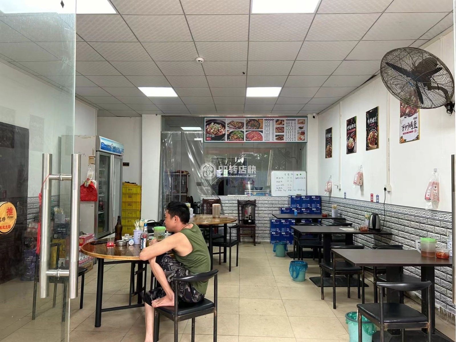 南海獅山大型工業(yè)區(qū)餐飲店轉(zhuǎn)讓